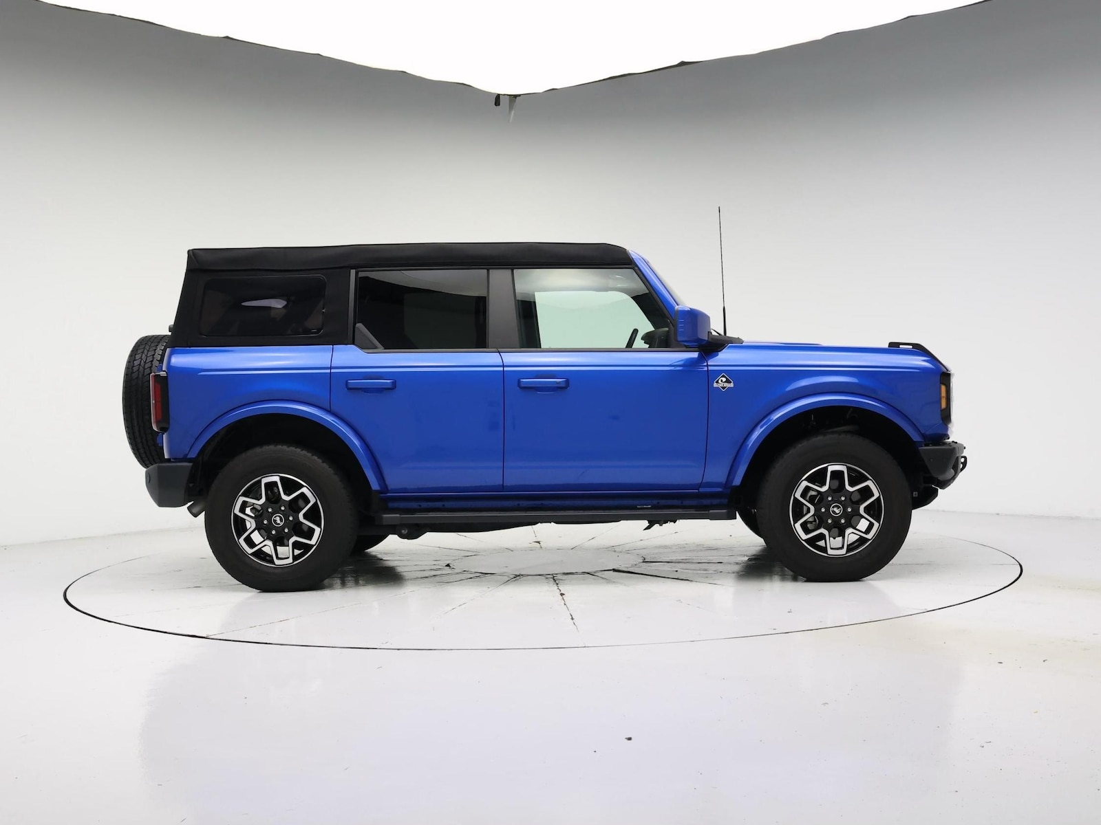 2024 Ford Bronco 4-Door Outer Banks - Photo 8