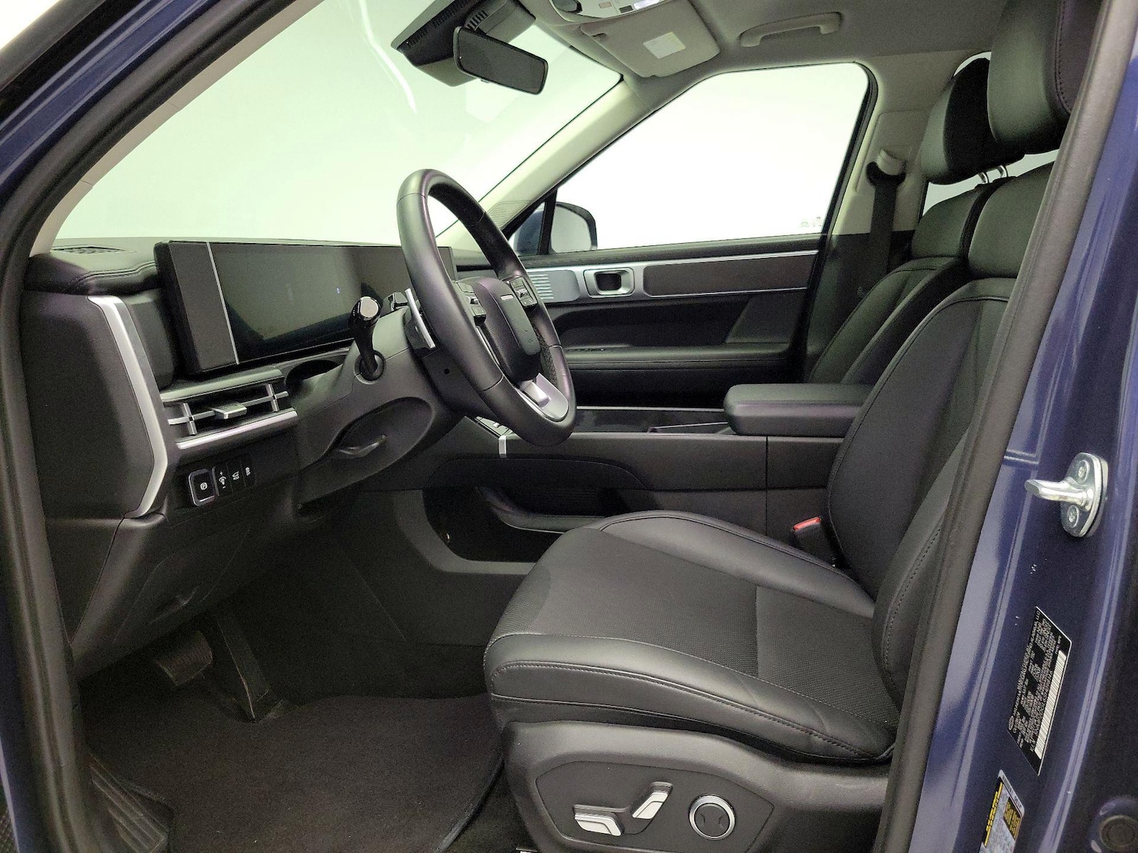 2025 Hyundai Santa Fe SEL - Photo 12