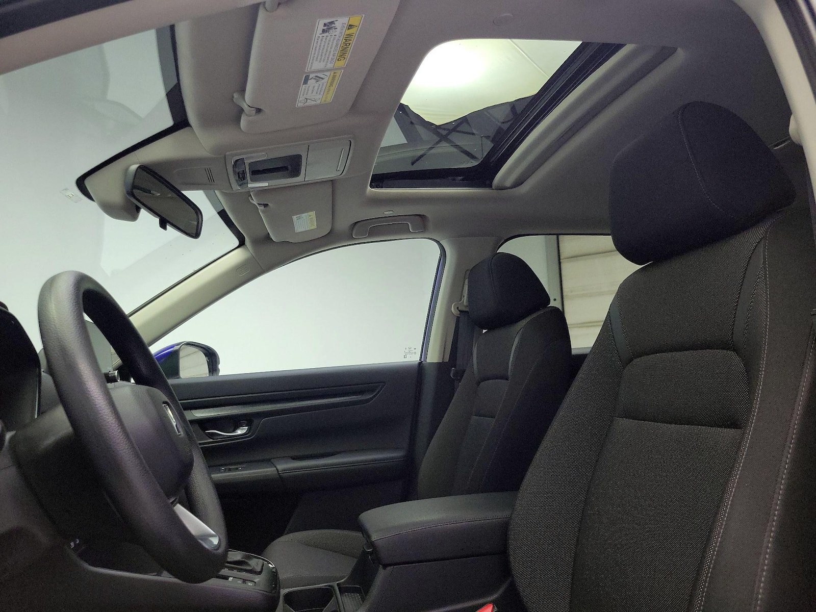 Sunroof(s) & Overhead Airbags