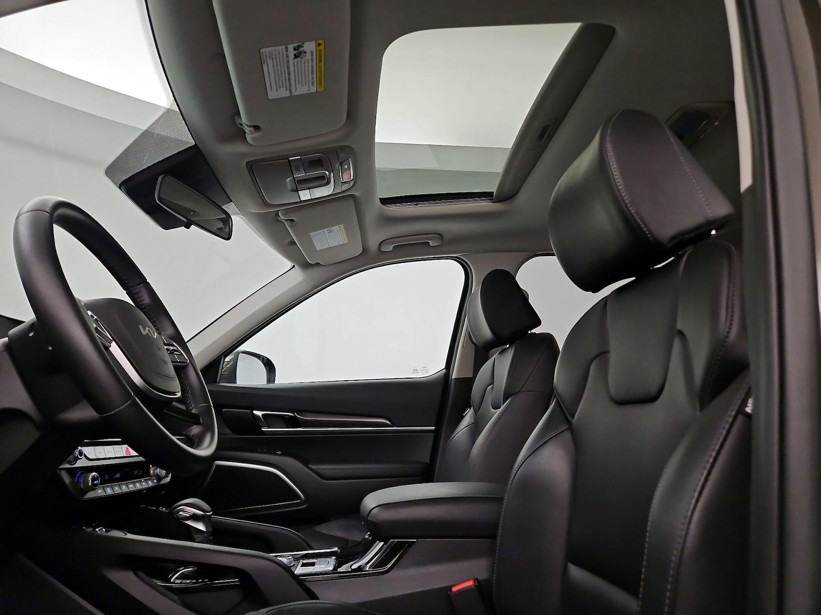 Sunroof(s) & Overhead Airbags