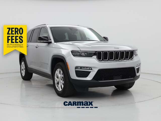 Silver 2024 Jeep Grand Cherokee SUV / Crossover Four-Wheel Drive Automatic