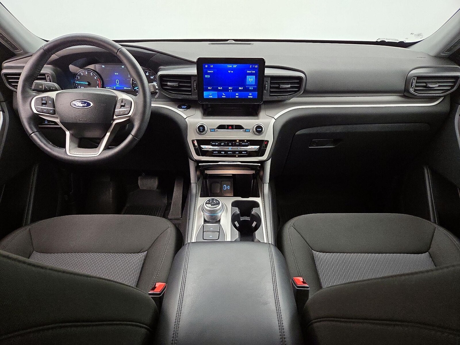 Apple CarPlay® & Android Auto™