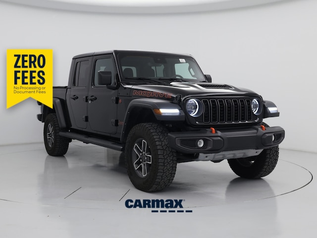 Black 2024 Jeep Gladiator Pickup Truck Four-Wheel Drive Automatic