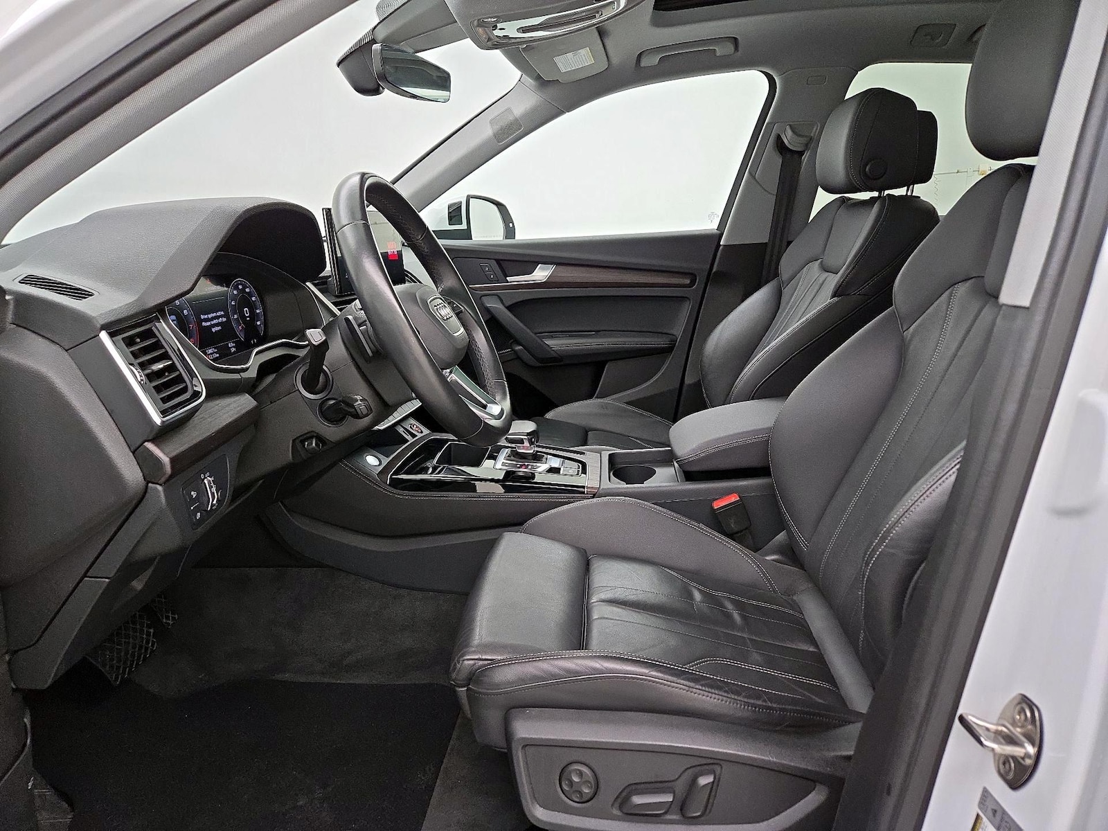2024 Audi Q5 Premium Plus - Photo 12