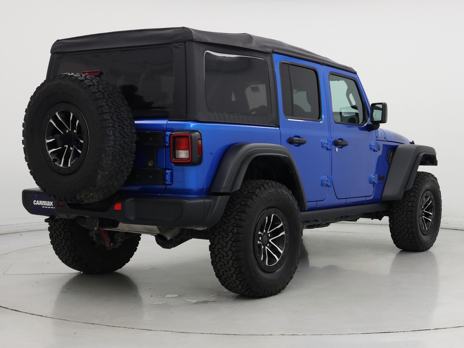 2025 Jeep Wrangler 4-Door Willys - Photo 9