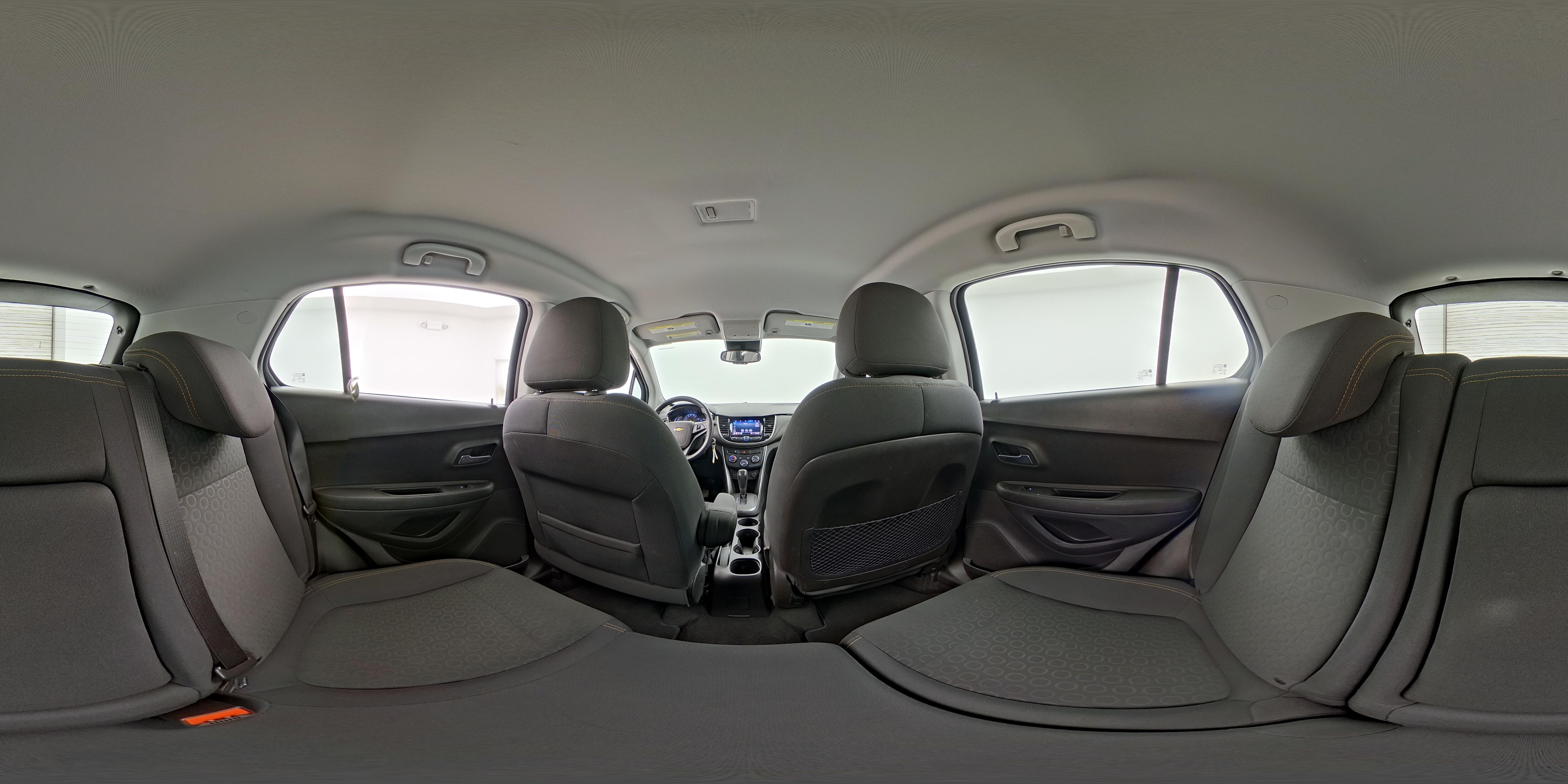 2020 Chevrolet Trax LS - Photo 24