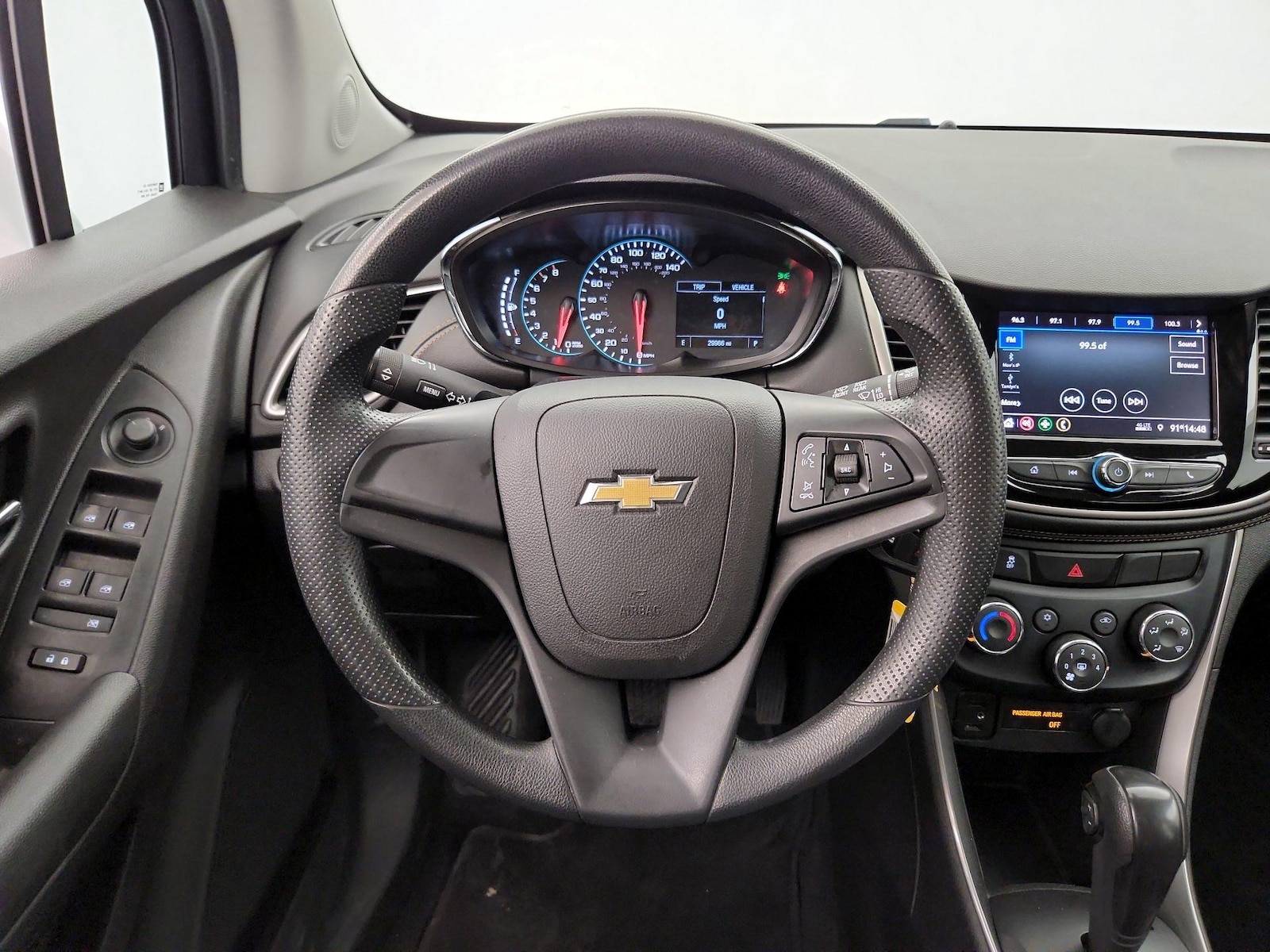 2020 Chevrolet Trax LS - Photo 9