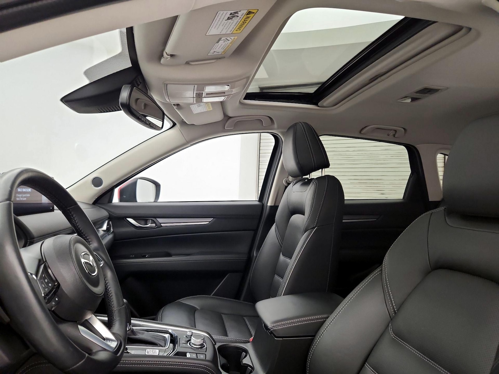 Sunroof(s) & Overhead Airbags