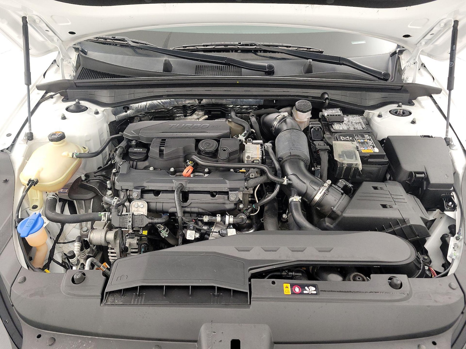2024 Kia K5 GT-Line - Photo 24