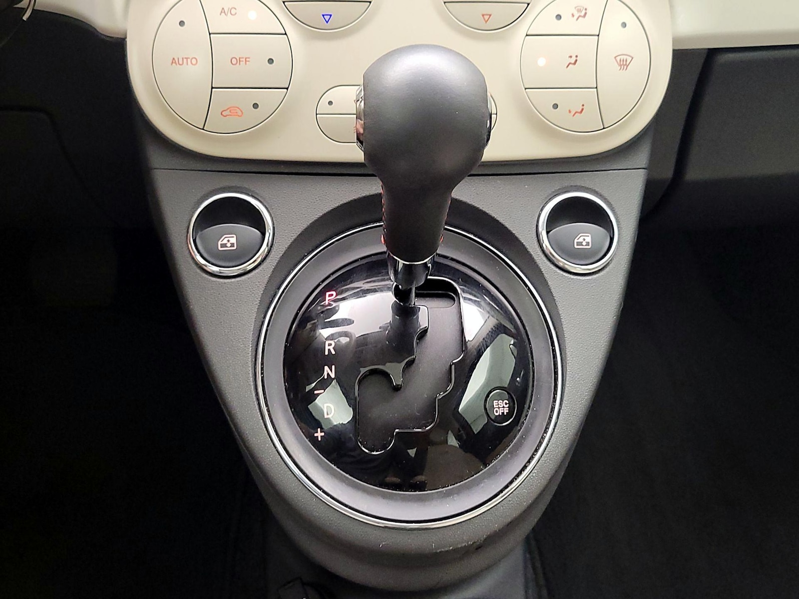 2018 FIAT 500 Lounge - Photo 18