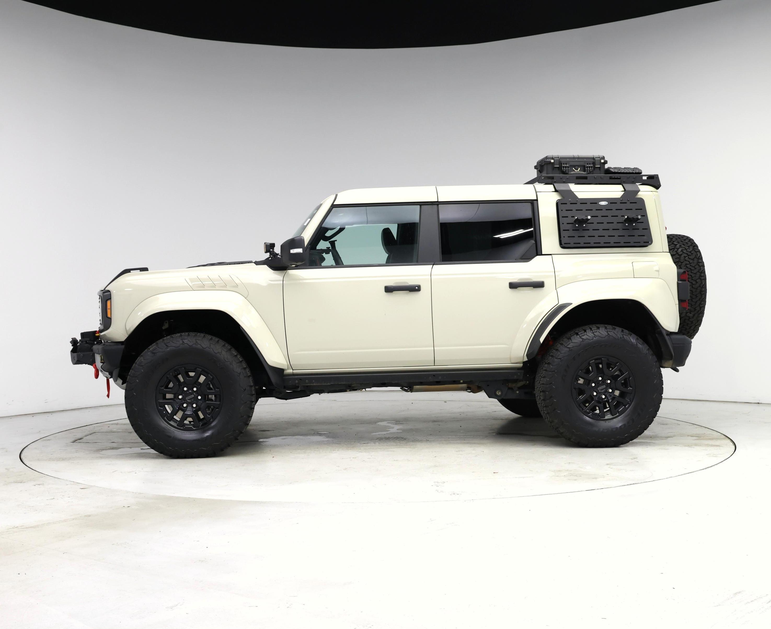 Thumbnail: 2026 Ford Bronco - 3
