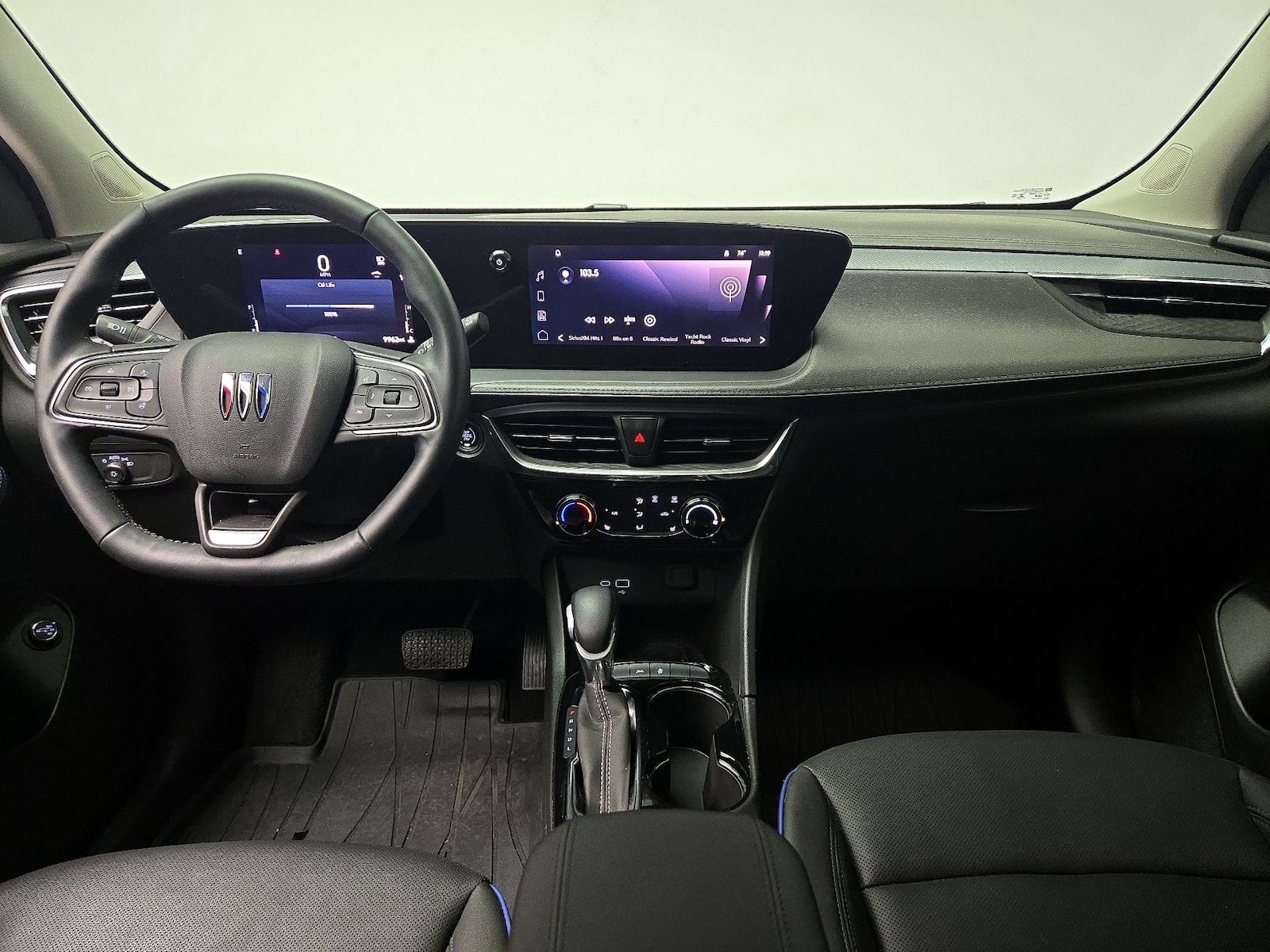 2026 Buick Encore GX Sport Touring - Photo 10