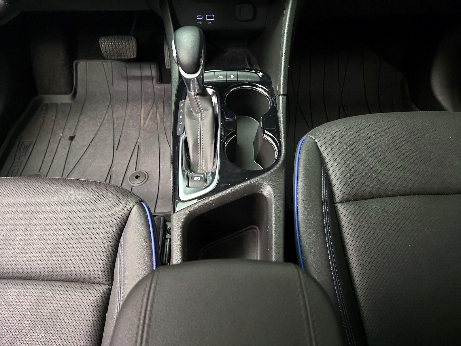 2026 Buick Encore GX Sport Touring - Photo 18