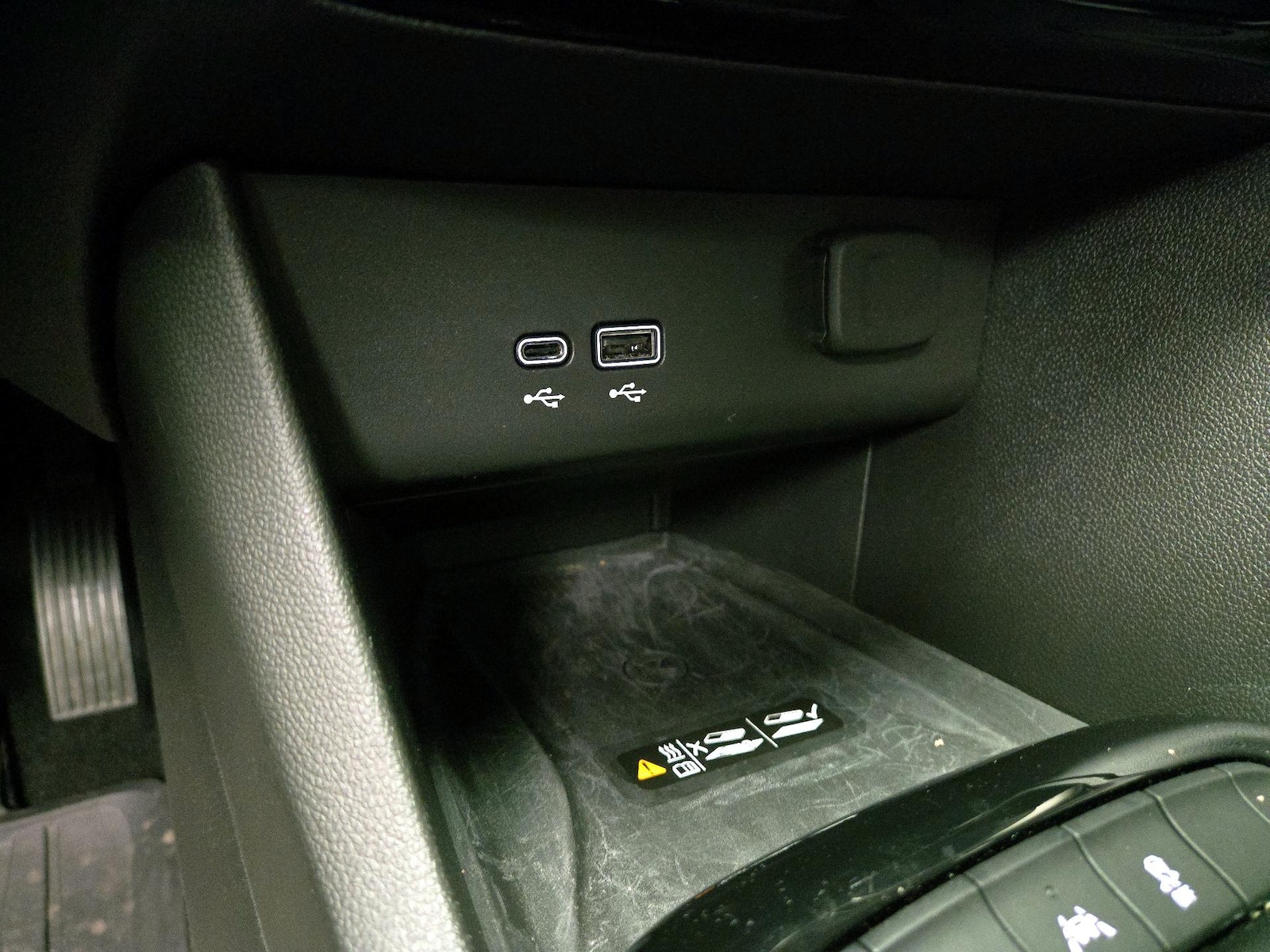 2026 Buick Encore GX Sport Touring - Photo 19