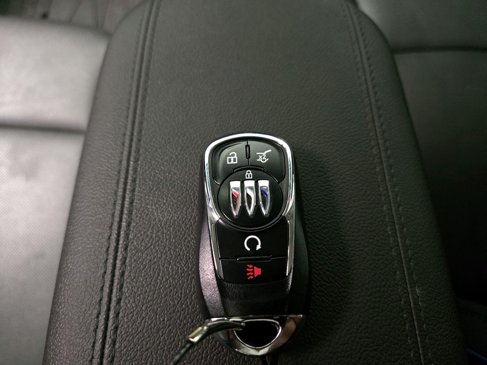 2026 Buick Encore GX Sport Touring - Photo 23