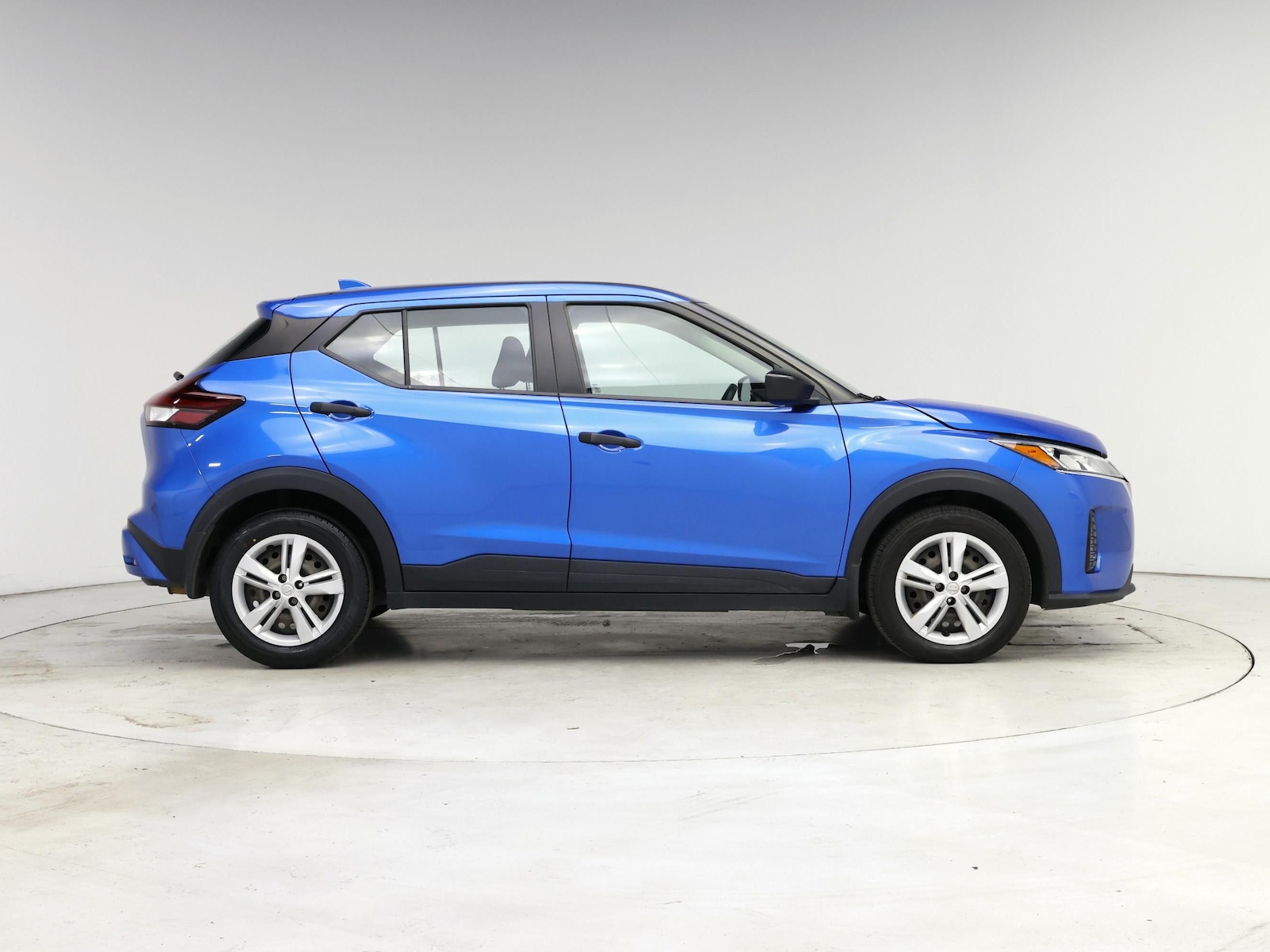 2023 Nissan Kicks S - Photo 8