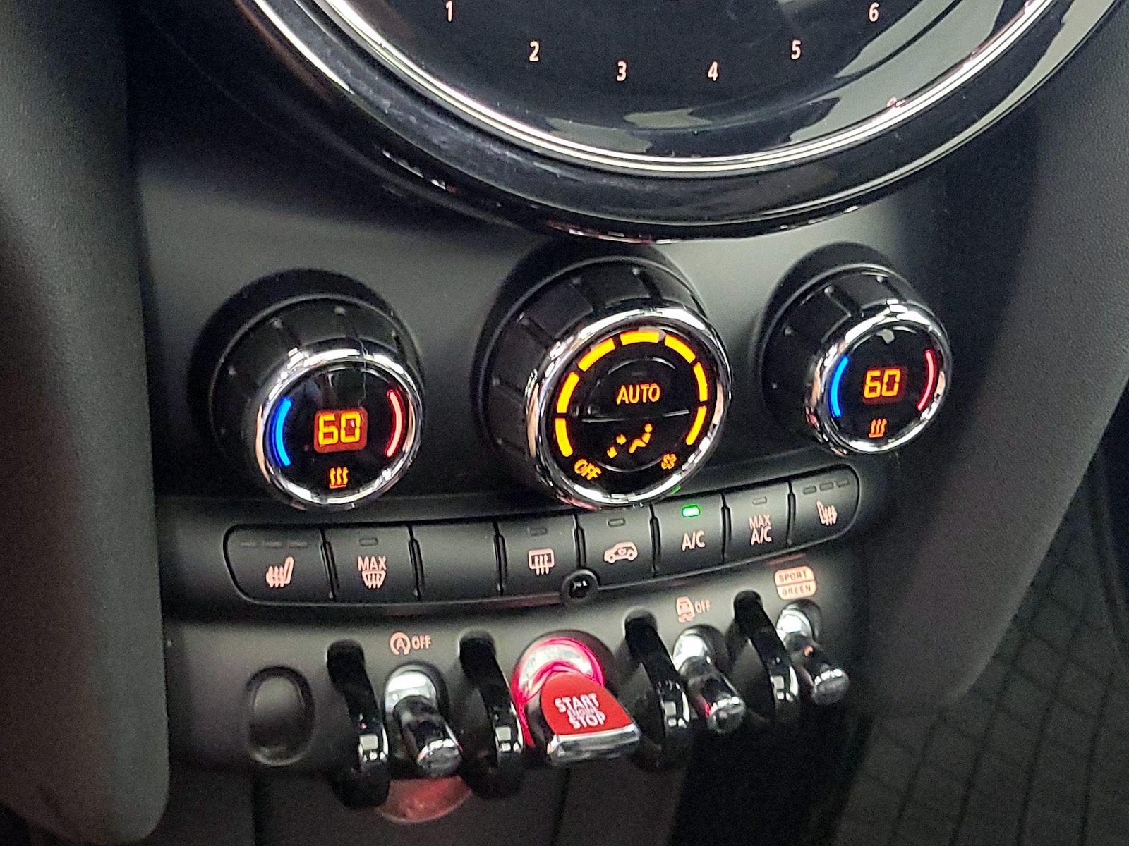 2022 MINI Hardtop 4 Door S - Photo 18