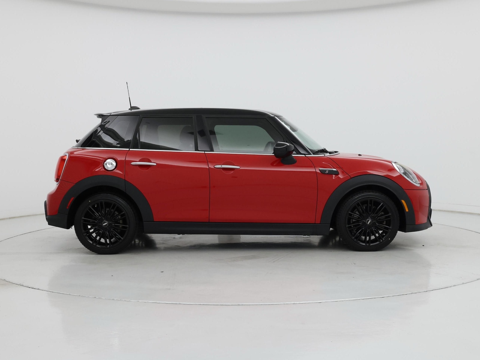 2022 MINI Hardtop 4 Door S - Photo 8