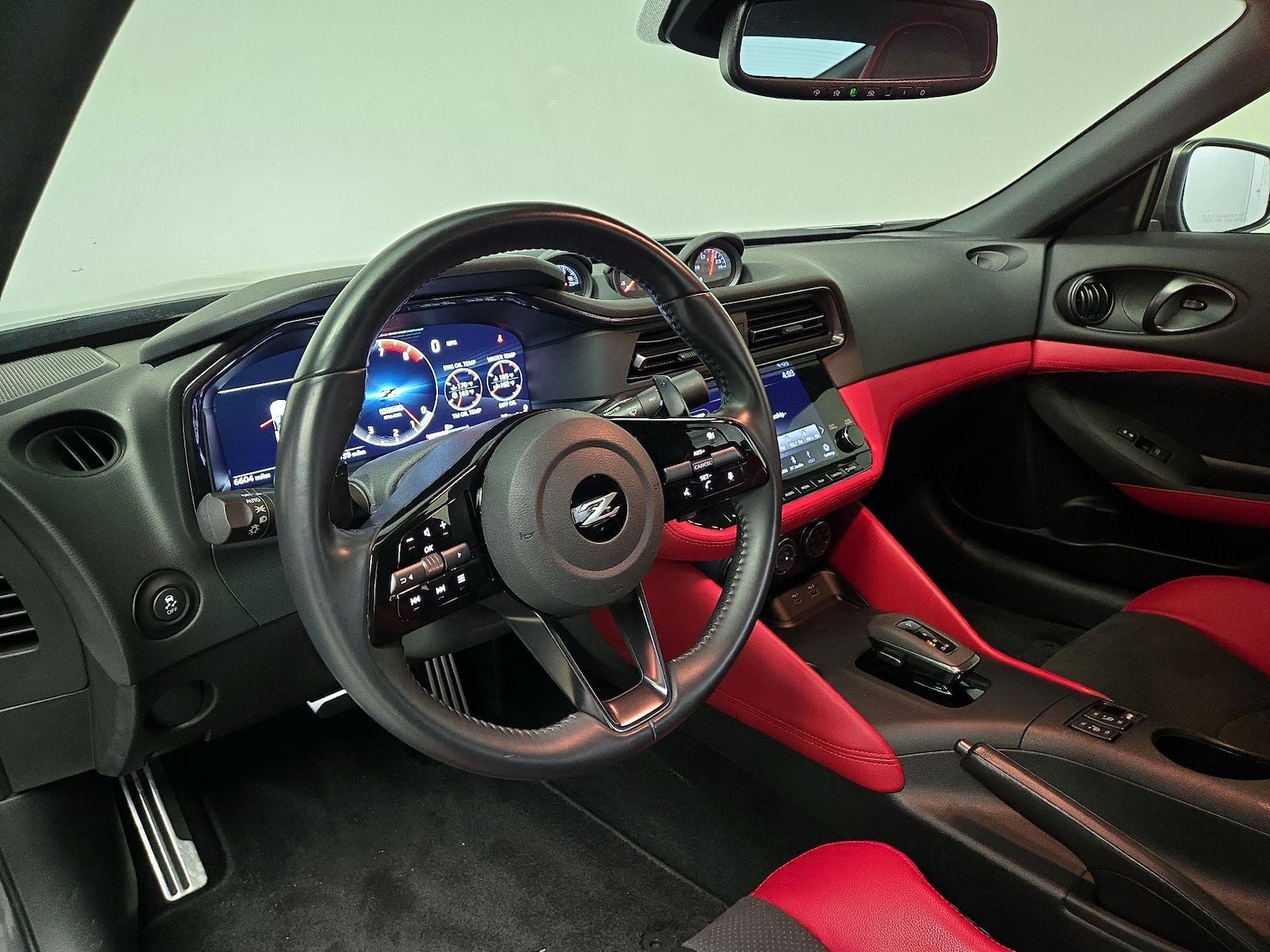 2025 Nissan Z Performance - Photo 10