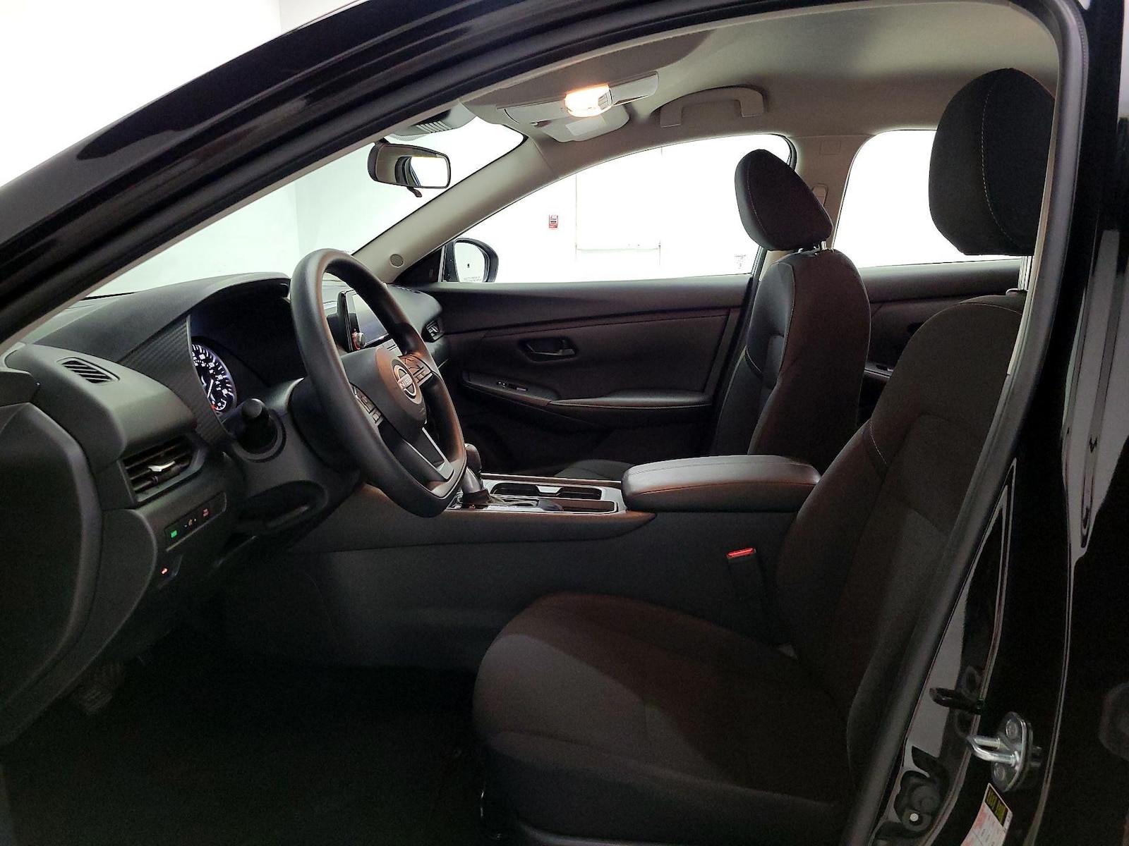 2025 Nissan Sentra S - Photo 12
