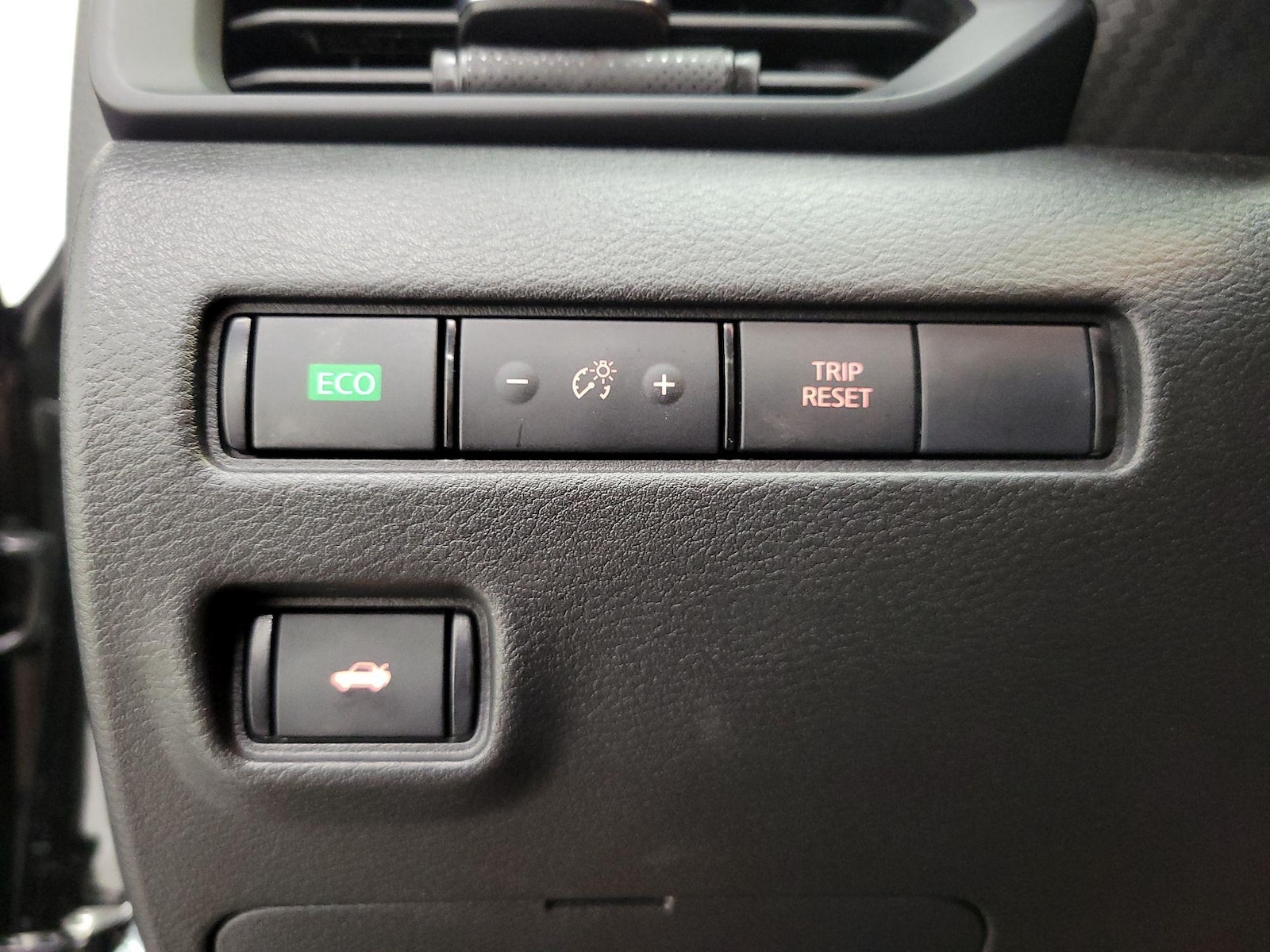 2025 Nissan Sentra S - Photo 14