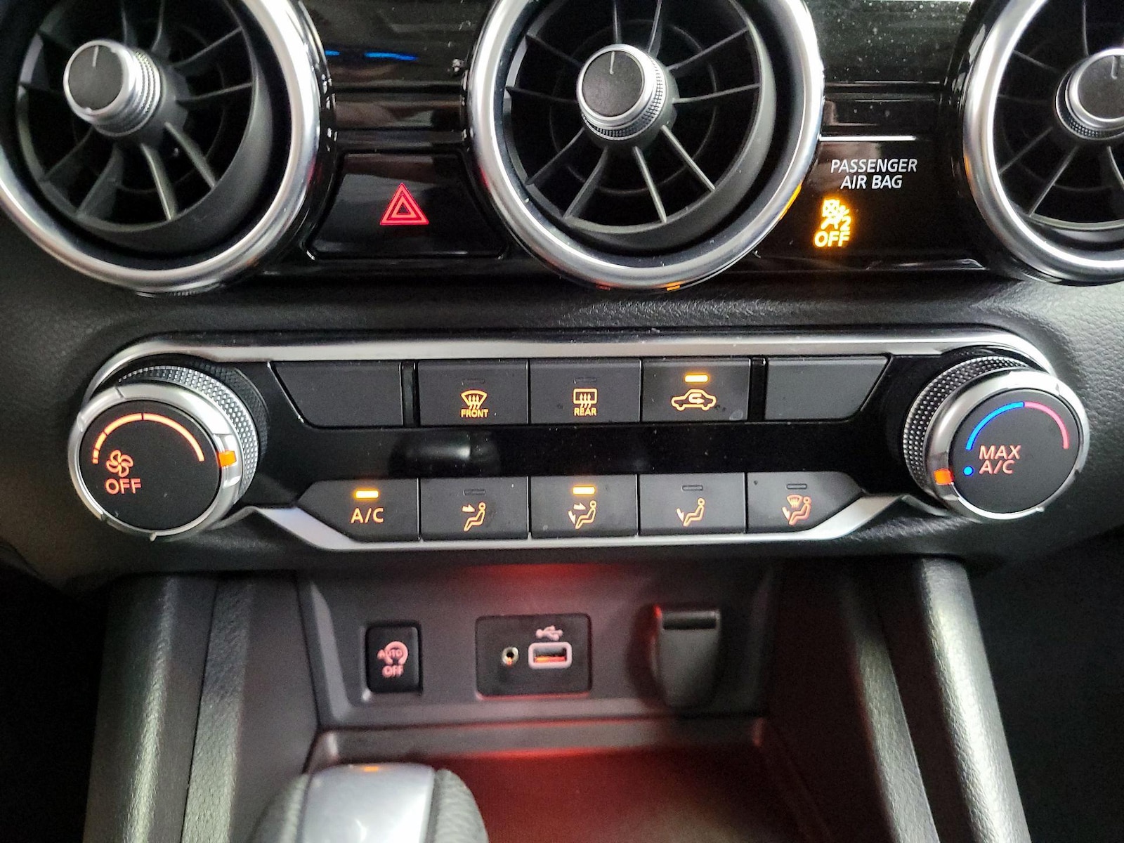 2025 Nissan Sentra S - Photo 17