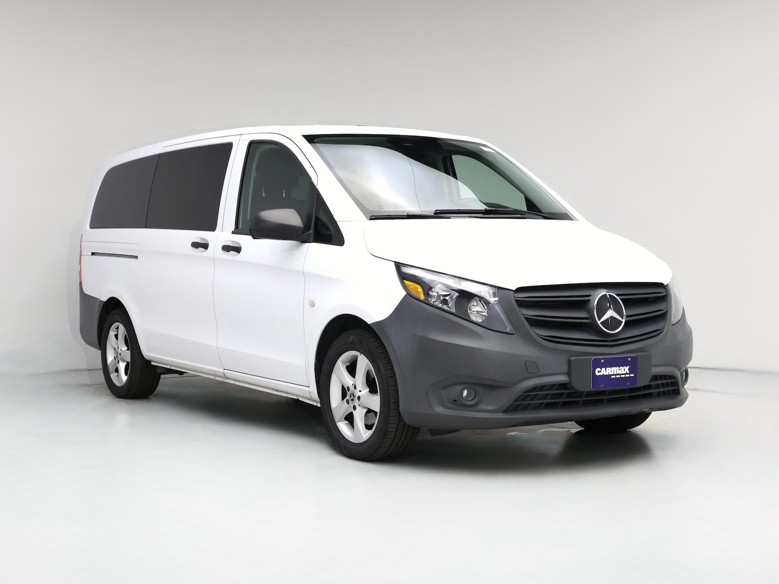 2023 Mercedes-Benz Metris Passenger Van