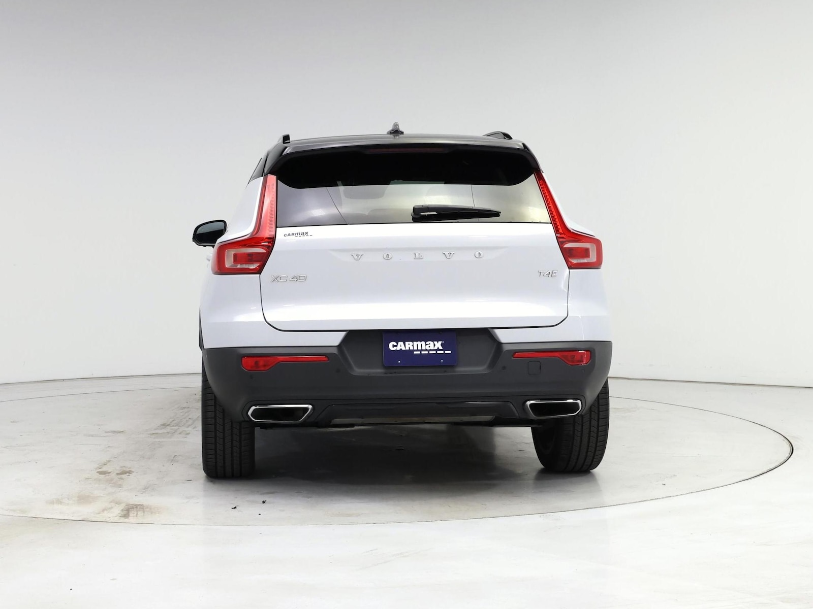 2020 Volvo XC40 R-Design - Photo 7