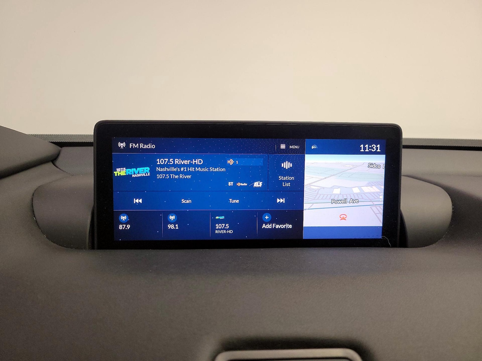 2021 Acura TLX Technology Package - Photo 17