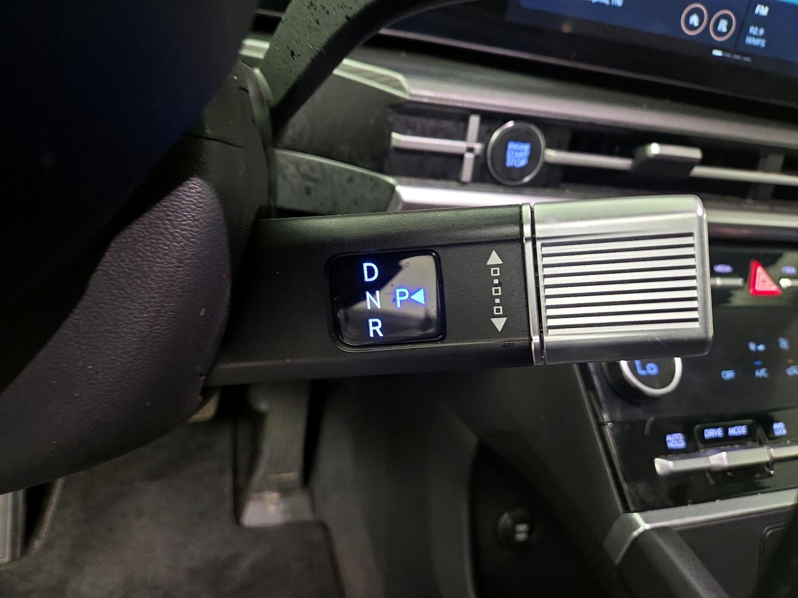2025 Hyundai Santa Fe XRT - Photo 19