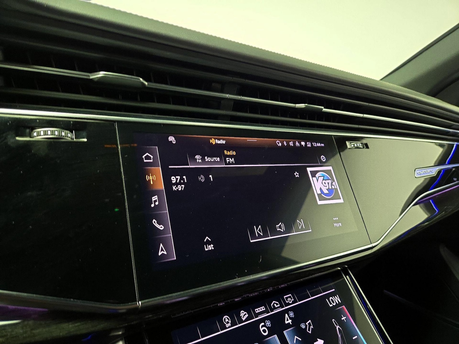 2021 Audi SQ8 Premium Plus - Photo 17