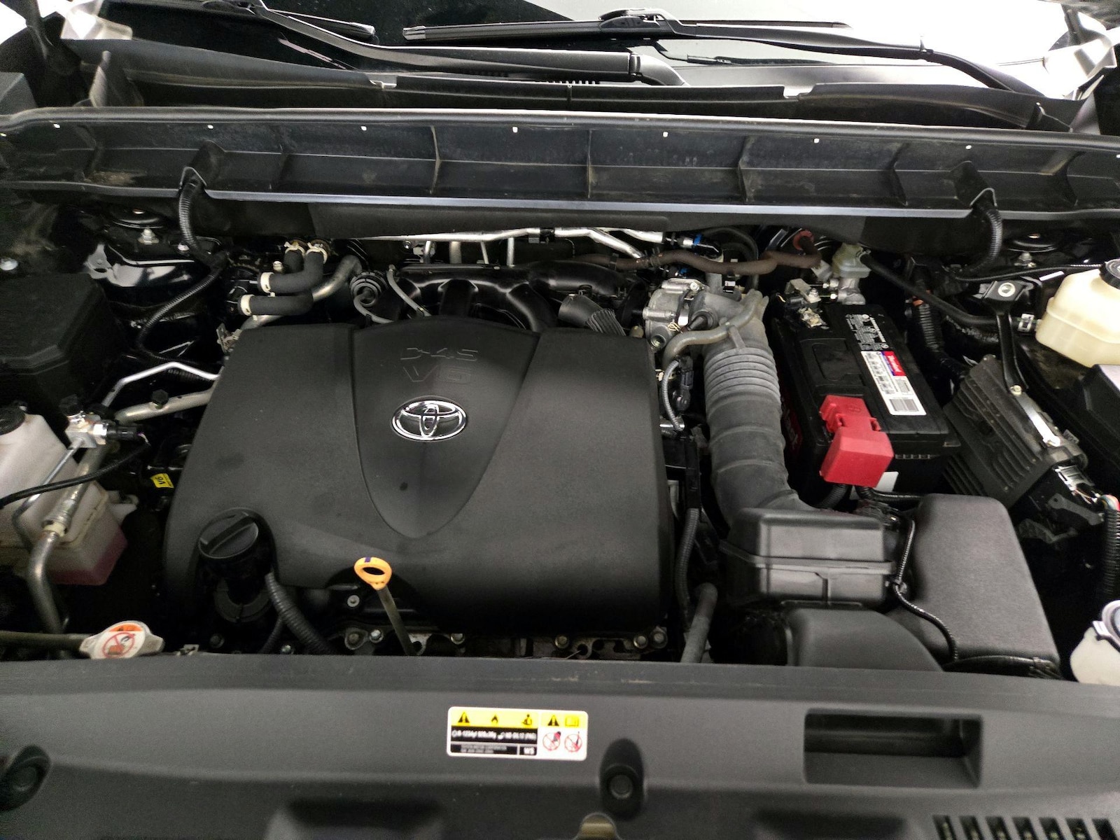 2022 Toyota Highlander XLE - Photo 26