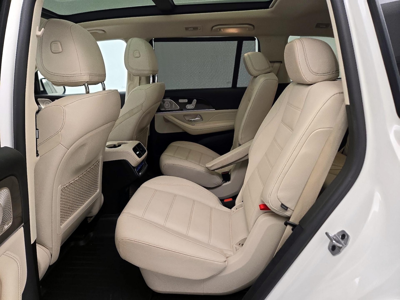 Rear Air Conditioning