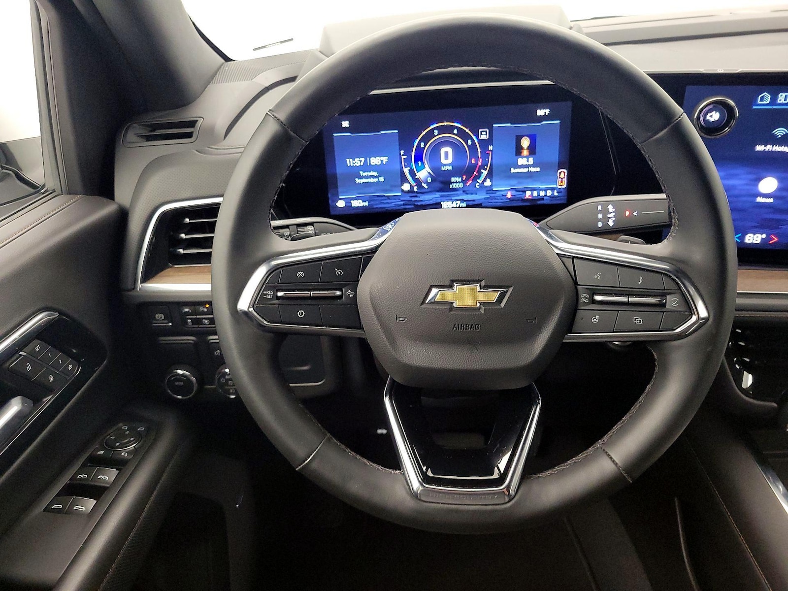 2025 Chevrolet Tahoe High Country - Photo 11