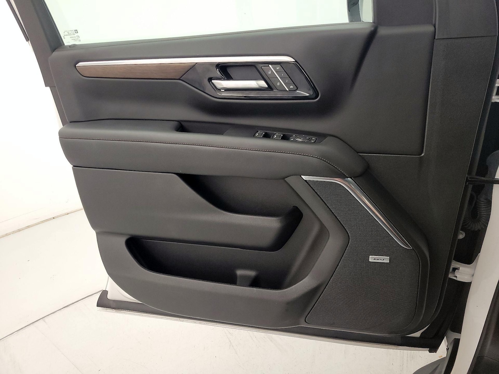 2025 Chevrolet Tahoe High Country - Photo 13