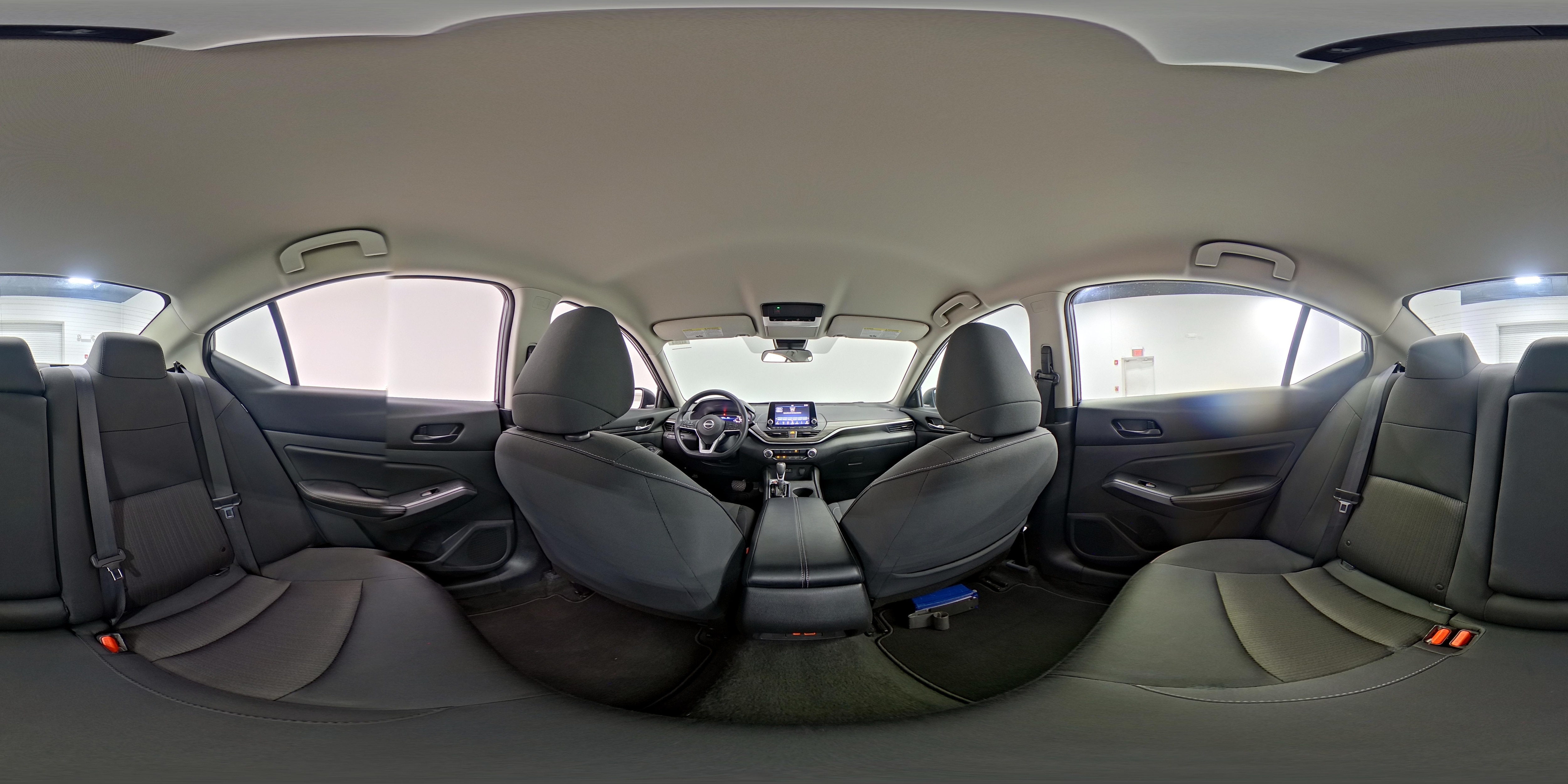 2025 Nissan Altima SV - Photo 25