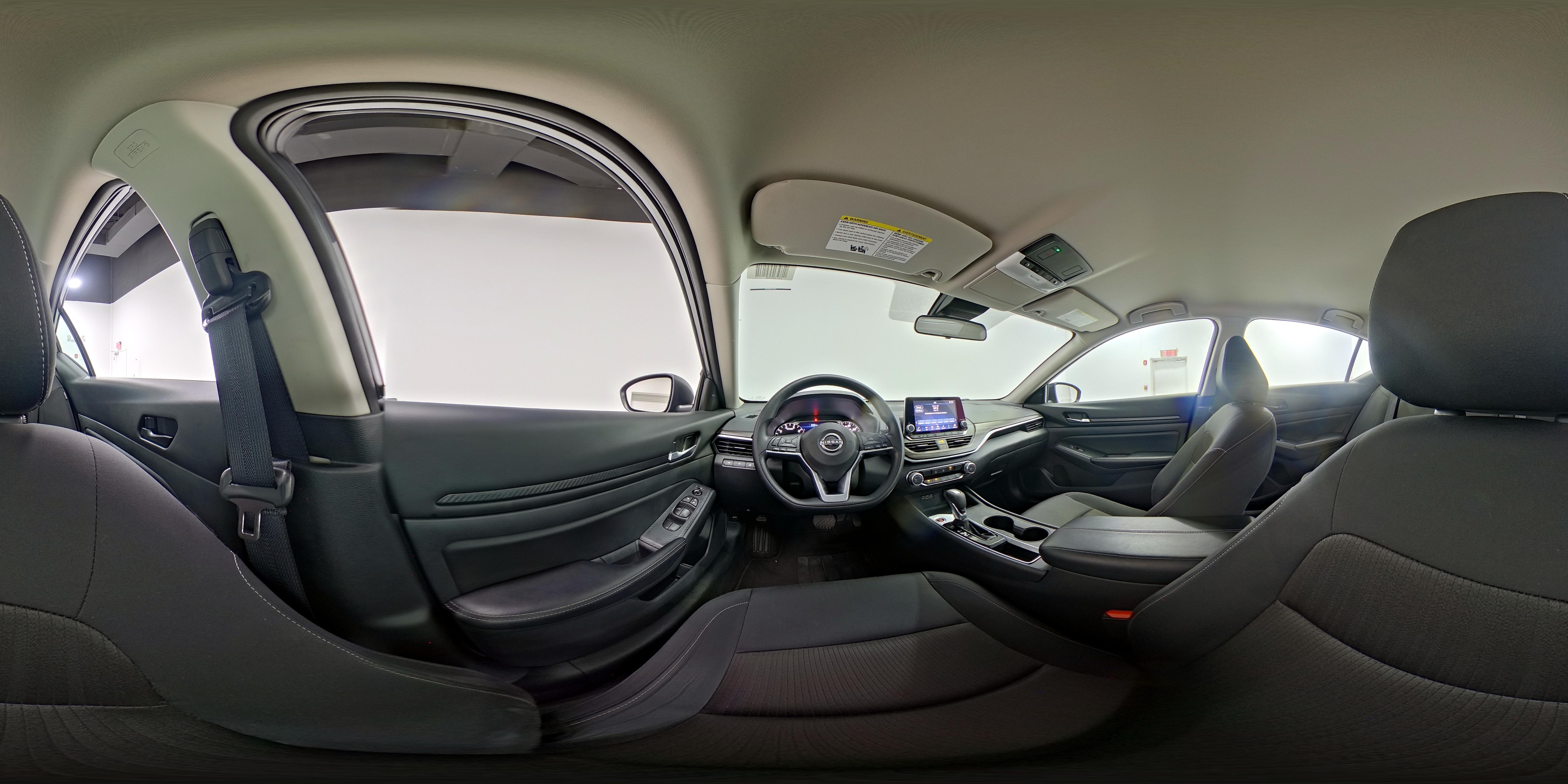 2025 Nissan Altima SV - Photo 26