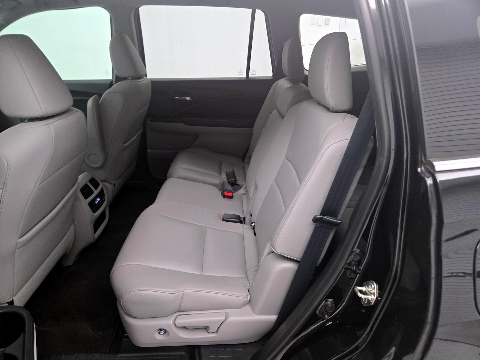 Rear Air Conditioning