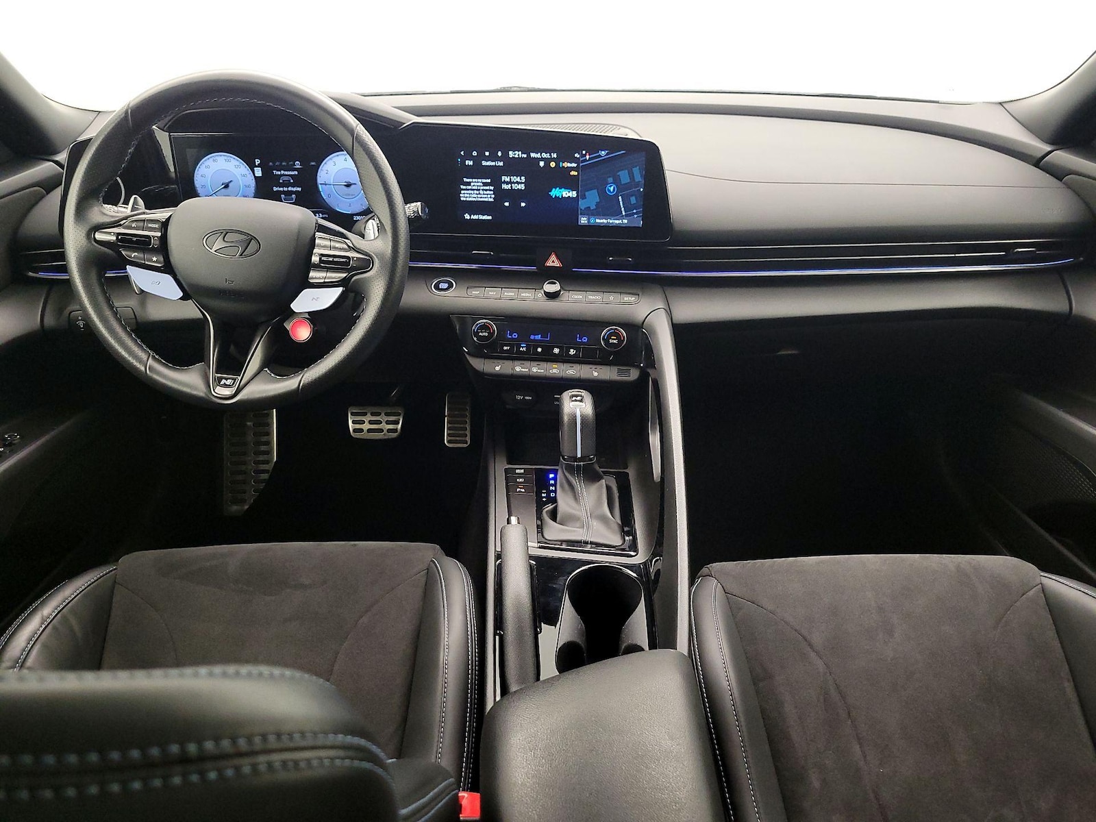Apple CarPlay® & Android Auto™