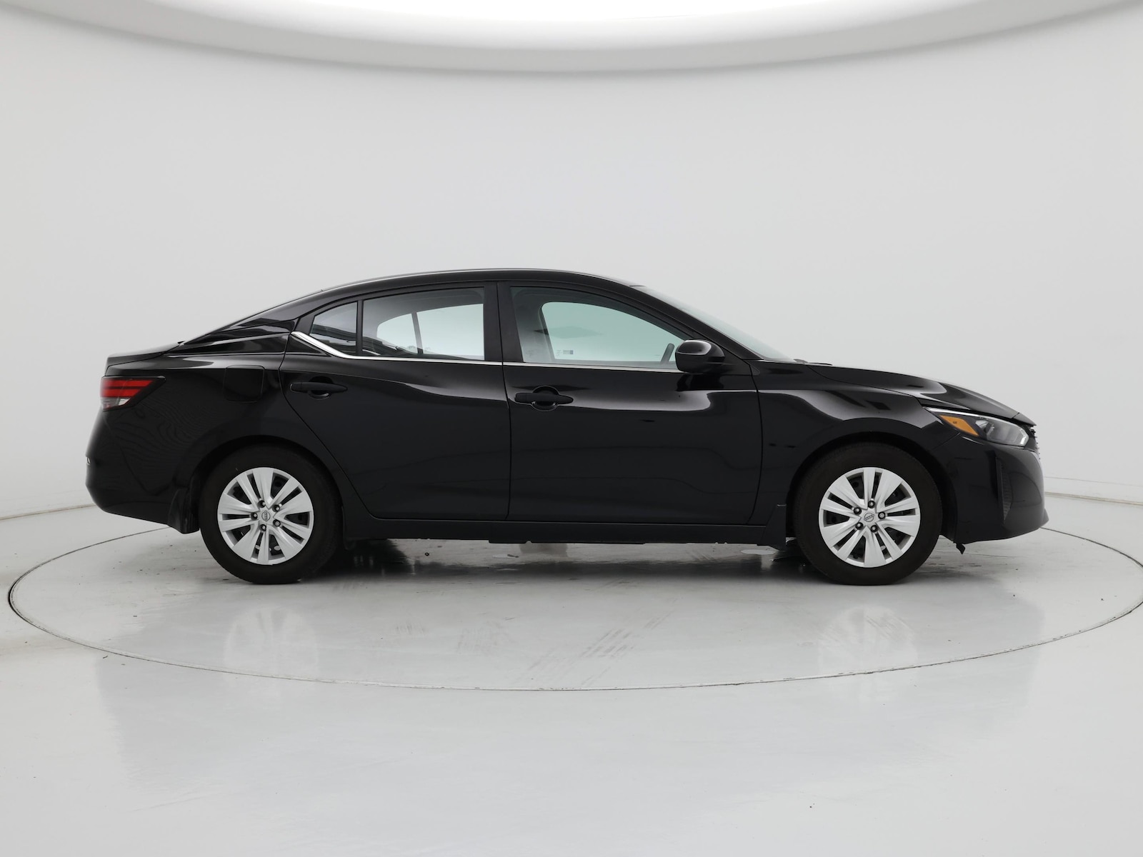 2025 Nissan Sentra S - Photo 8