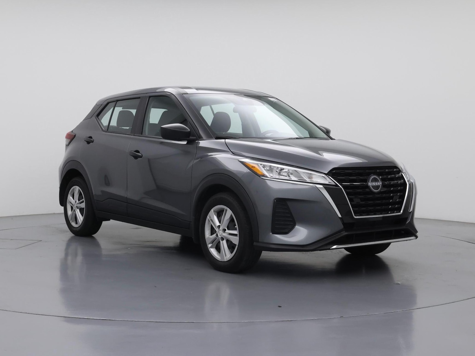 2025 Nissan KICKS PLAY Base - Photo 2