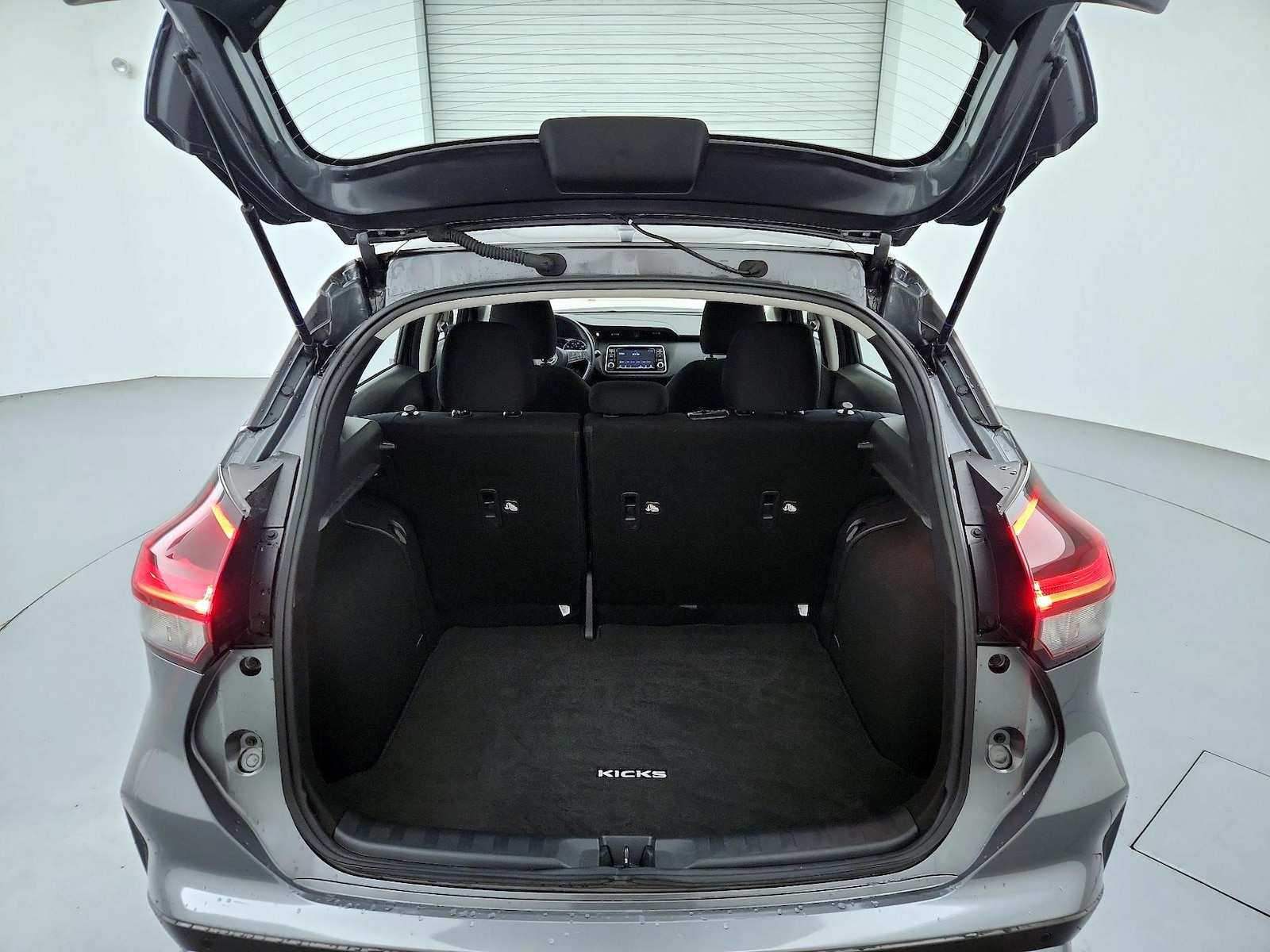 2025 Nissan KICKS PLAY Base - Photo 21