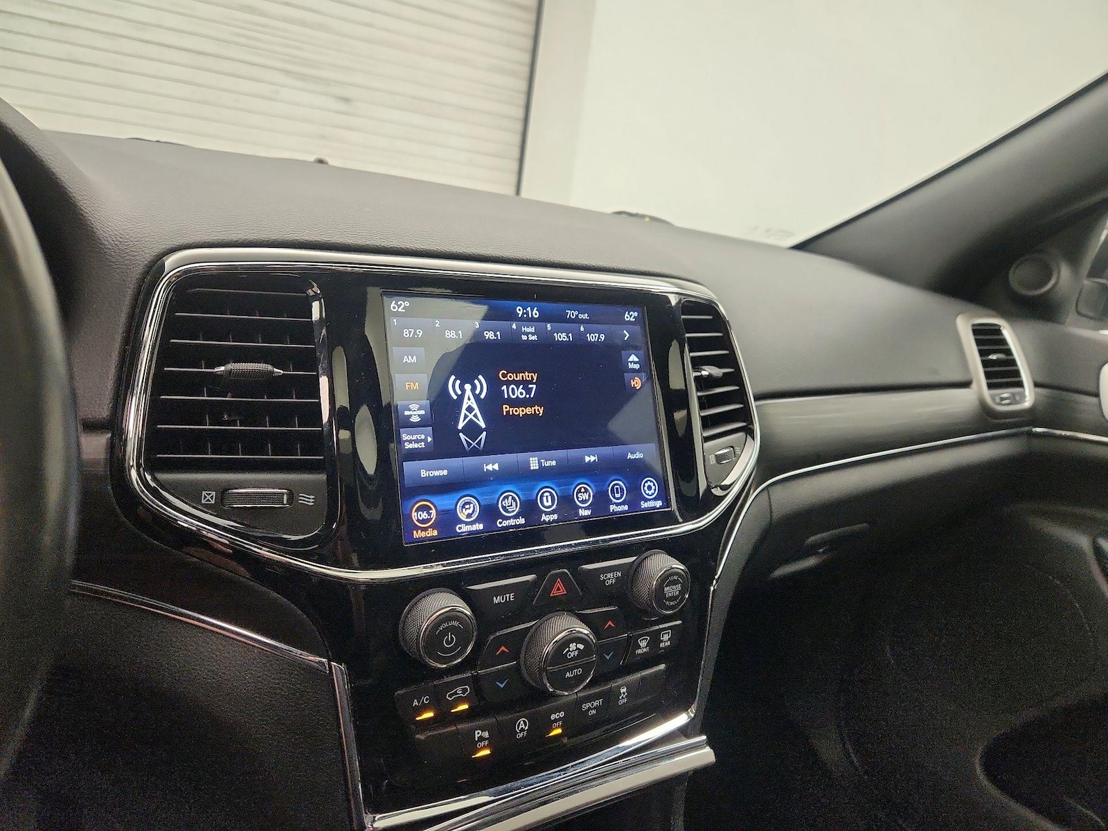 2020 Jeep Grand Cherokee Limited - Photo 16