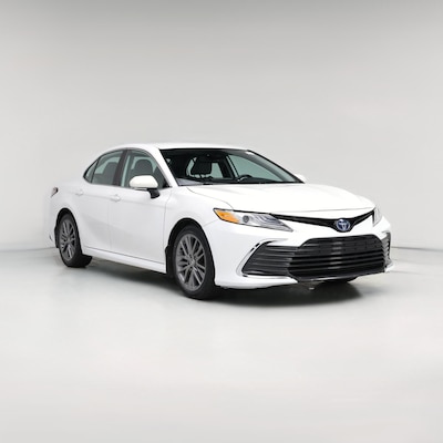2022 Toyota Camry Hybrid XLE