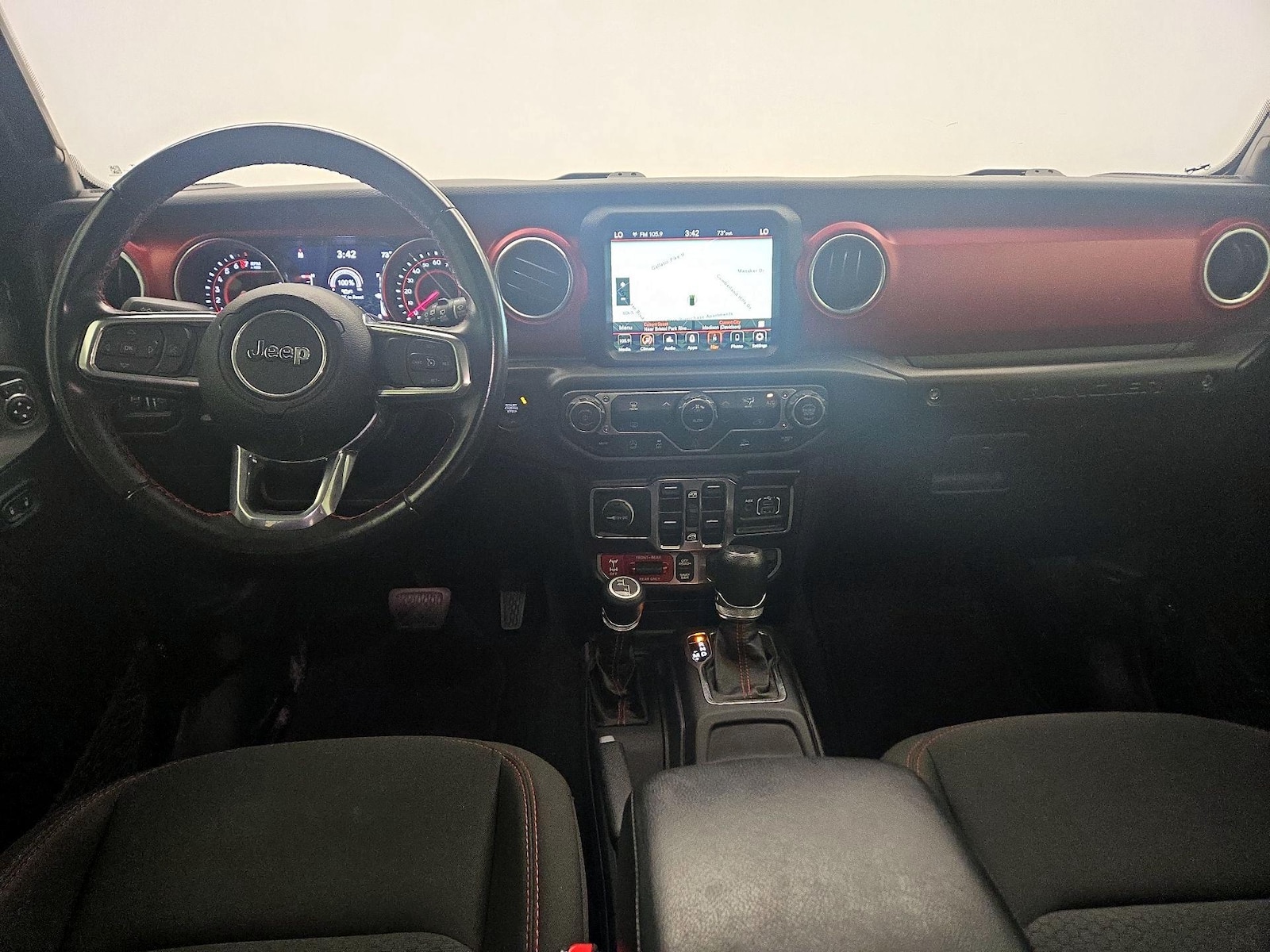 Apple CarPlay® & Android Auto™