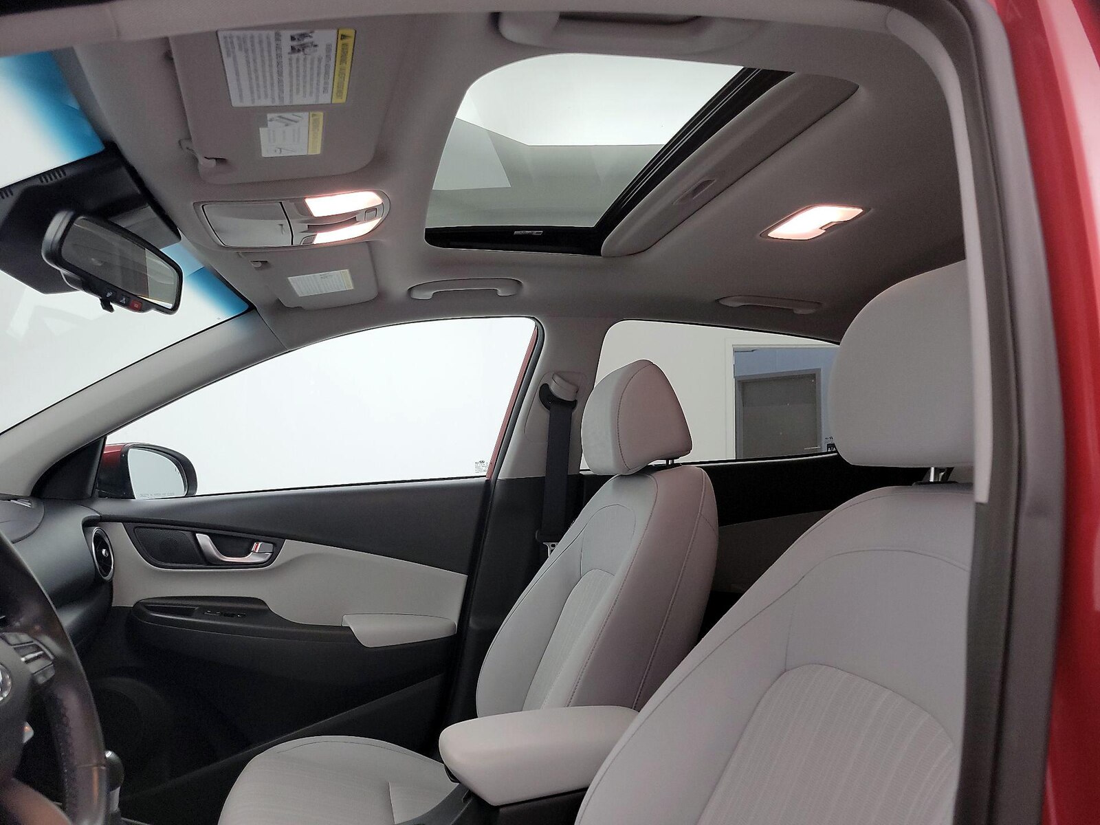 Sunroof(s) & Overhead Airbags