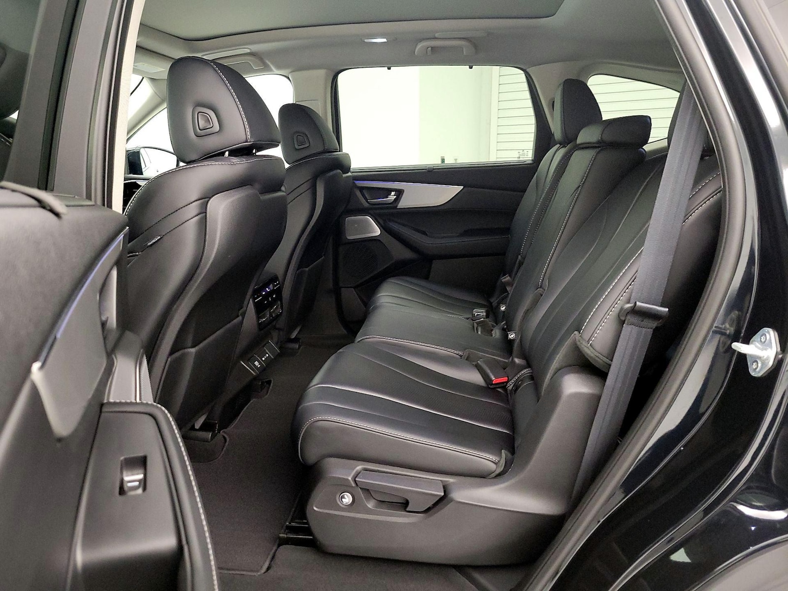 Rear Air Conditioning