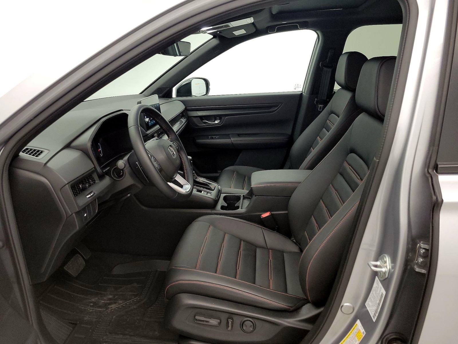 Power Seat(s) & Leather Seats