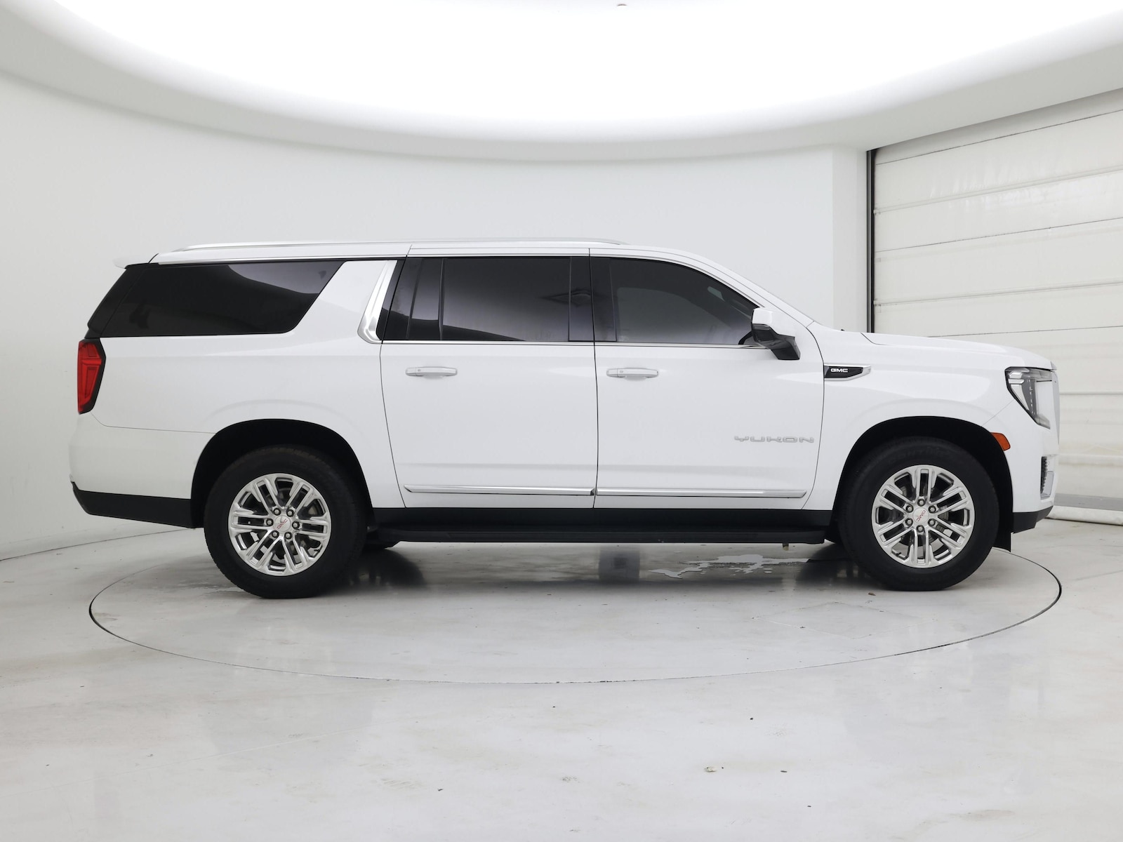 2023 GMC Yukon XL SLT - Photo 8