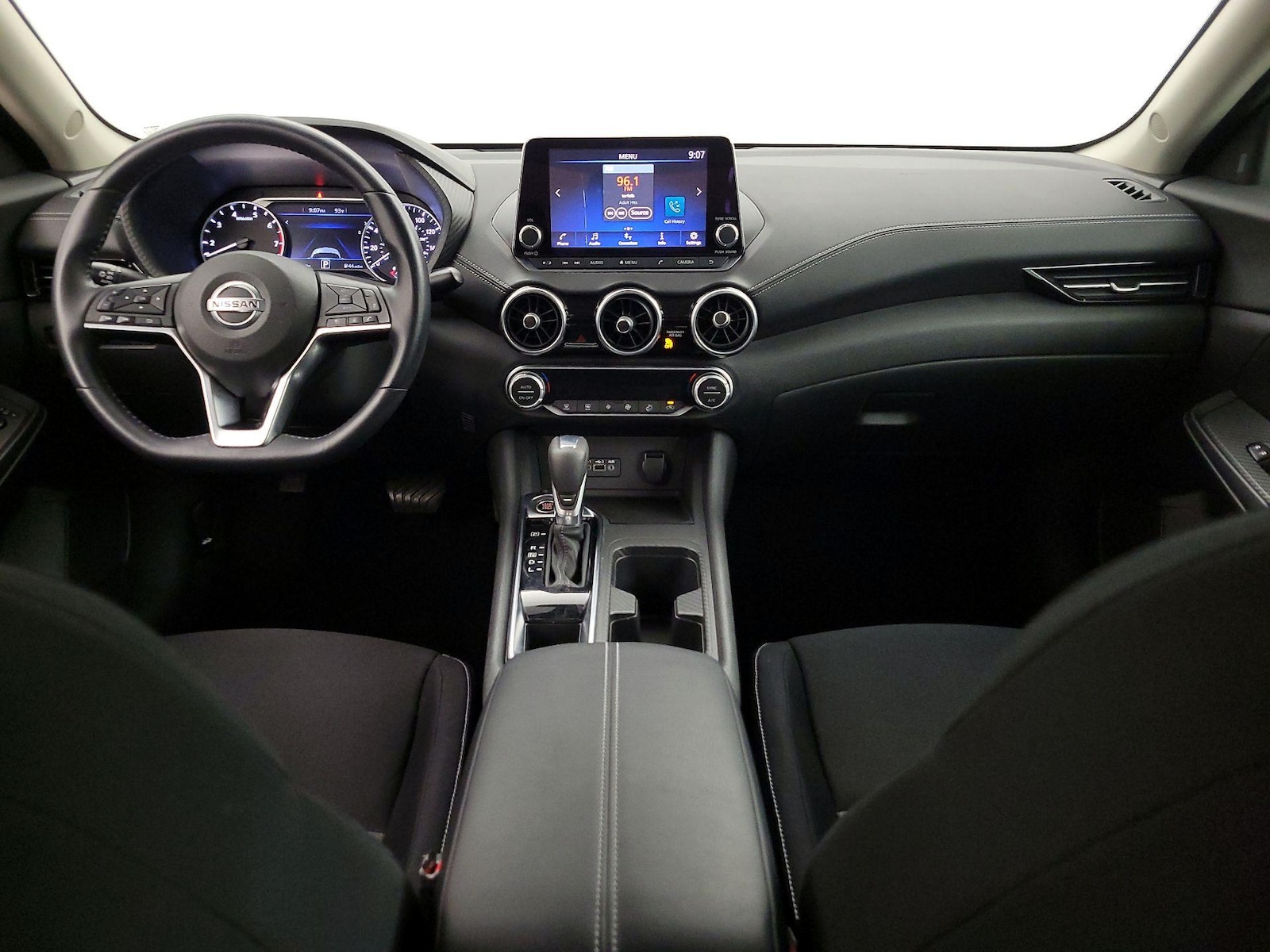 2020 Nissan Sentra SV - Photo 10